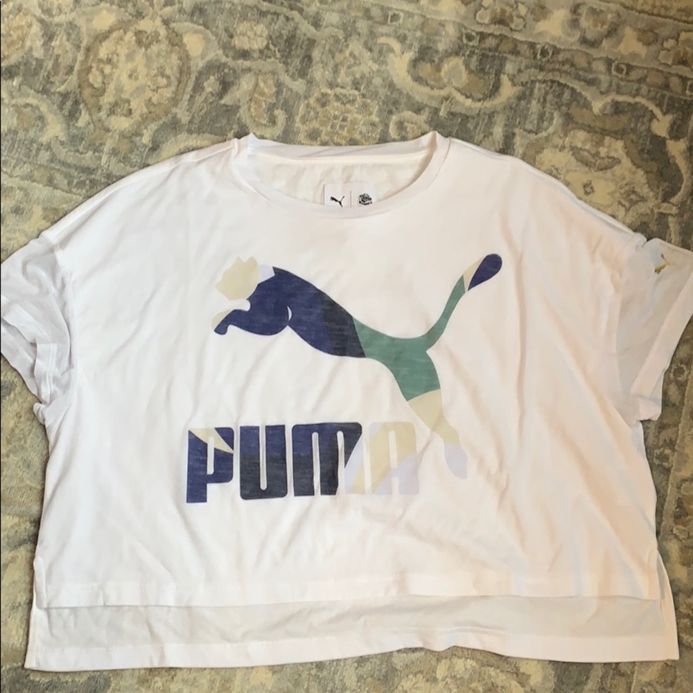 new with no tag cropped tee
